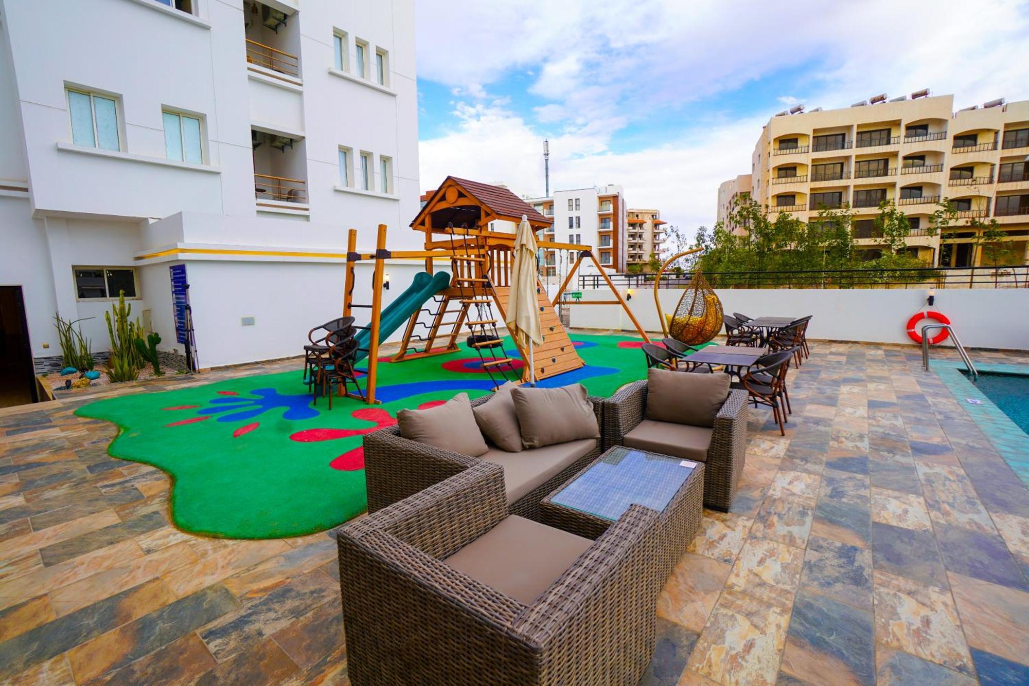 Great Holiday Apart-Hotel & Penthouse Агадир Екстериор снимка