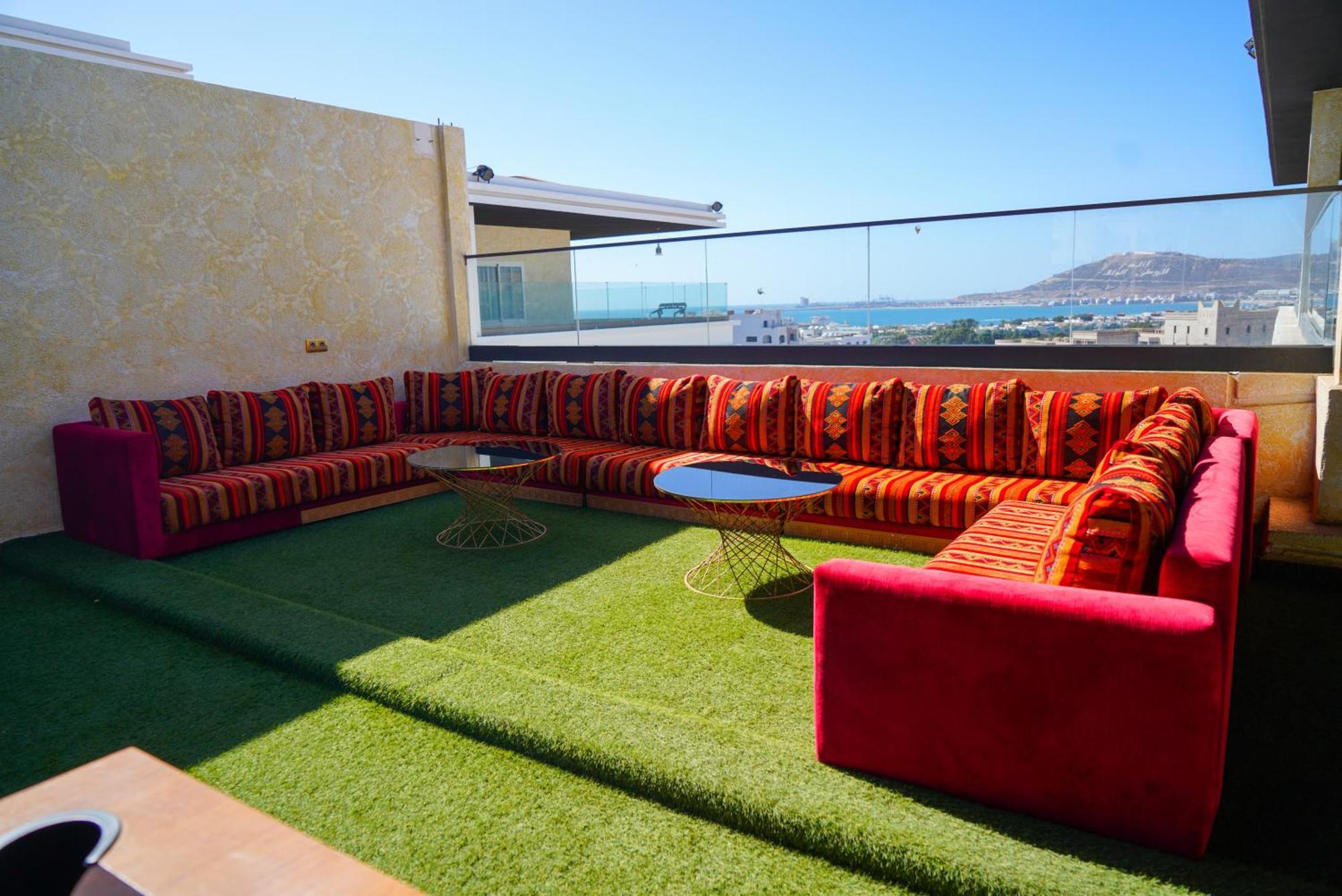 Great Holiday Apart-Hotel & Penthouse Агадир Екстериор снимка